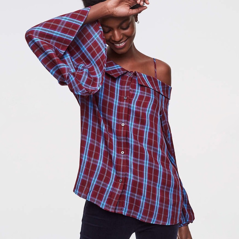 🌿 NWT LOFT button down plaid off the shoulder top